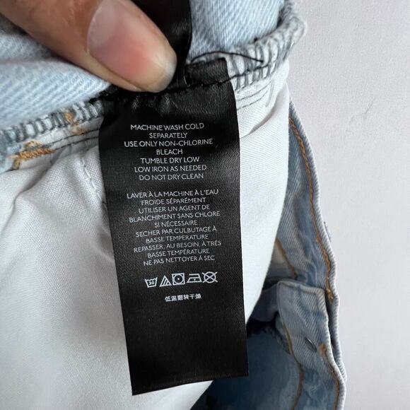 Urban Outfitters Women's Shorts Sz 27 Girlfriend High-Rise Distressed Blue Denim - Picture 7 of 8